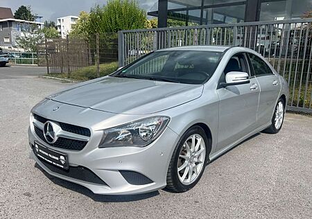 Mercedes-Benz CLA 180 AMG/AUTOMATIK/NAVI/REIFEN+TÜV+INSP NEU!