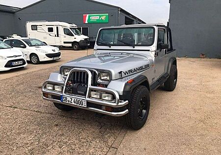 Jeep Wrangler Laredo 2.5