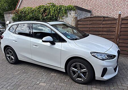 BMW 218i 218 2er Active Tourer Active Tourer Aut.