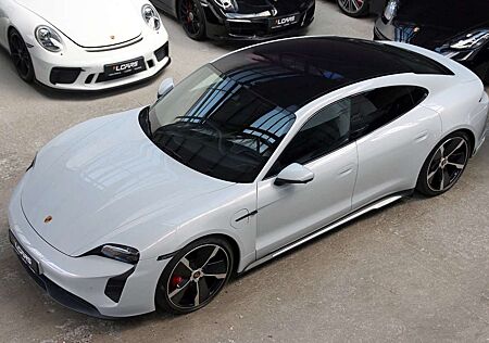 Porsche Taycan 4S SportDesign Pano InnoDrive Bose 360°