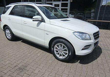 Mercedes-Benz ML 250 BlueTEC4 MATIC 7G-TRONIC- scheckheft MB