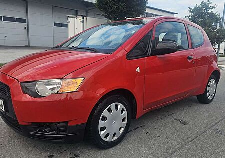 Mitsubishi Colt Lim. 3-trg. Basis*1,1*