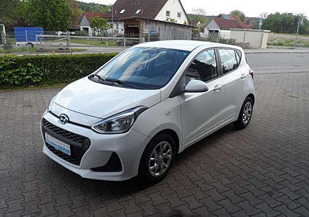 Hyundai i10 1.0 Trend~1.Hd.~Klima~LHZ+SHZ~Tempomat~ele. FH+ZV