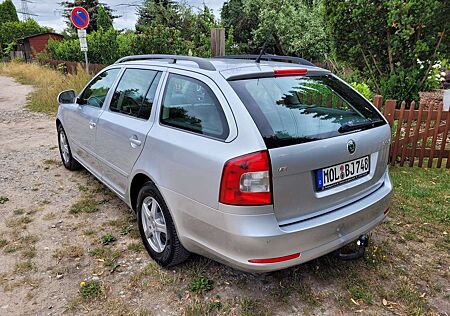 Skoda Octavia Combi 1.6 Ambiente