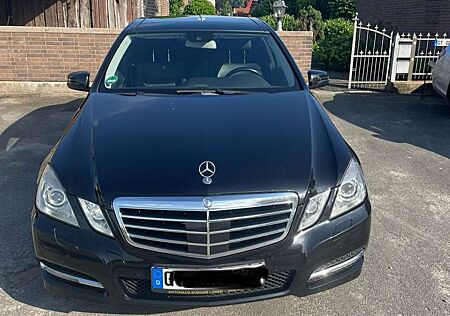 Mercedes-Benz E 350 CDI DPF 4Matic BlueEFFICIENCY 7G-TRONIC