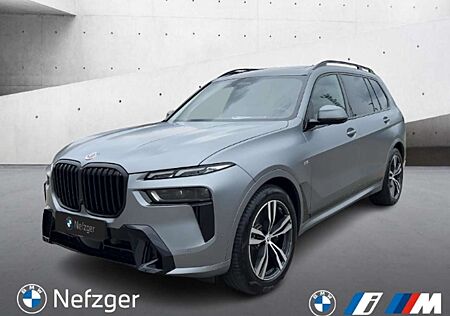 BMW X7 xDrive40i M Sport Park-Assistent H&K StandH