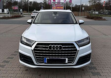 Audi Q7 3.0 TDI quattro tiptroniс
