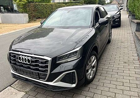 Audi Q2 35 TFSI S line