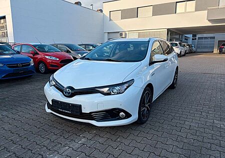 Toyota Auris Hybrid Team D*KAMERA*