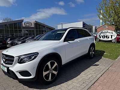 Mercedes-Benz GLC 250 4Matic SHZ/AHK/PANO/CARPLAY/AMG-Line