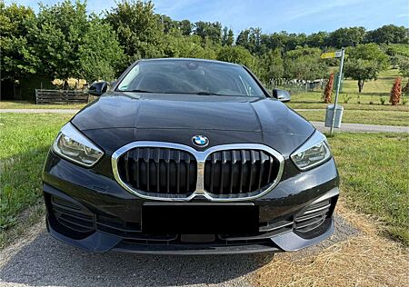 BMW 118i 118 F40 Advantage Aut. Navi Digital Garantie