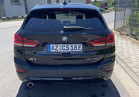 BMW X1 xDrive25e Sport Line