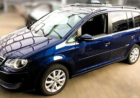VW Touran Volkswagen Freestyle Navi PDC 7 Sitze Bi Xenon AHK SHZ