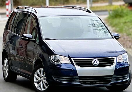 VW Touran Volkswagen Freestyle Navi PDC 7 Sitze Bi Xenon AHK SHZ