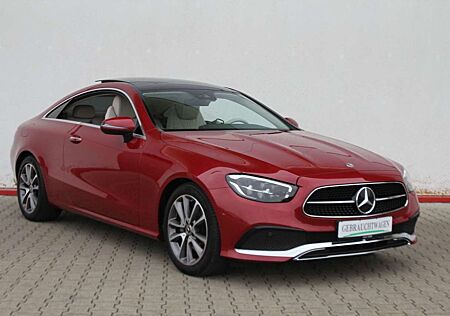 Mercedes-Benz E 220 d Coupé Cp. PANORAMA Burmester AHK BEIGE