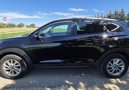 Hyundai Tucson blue 1.6 GDi 2WD Classic