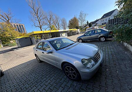 Mercedes-Benz C 180 KompressorClassic