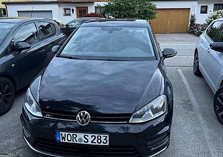 VW Golf Volkswagen 2.0 BlueTDI DSG Cup R Line