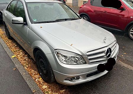 Mercedes-Benz C 180 CGI Automatik BlueEFFICIENCY