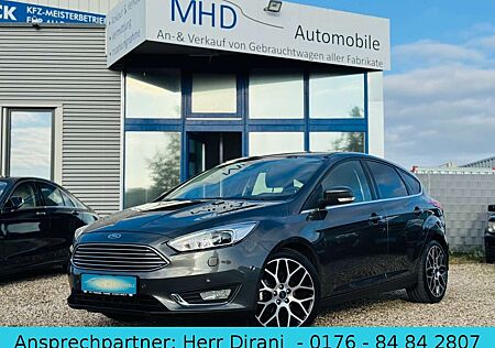 Ford Focus Lim. Titanium *Bi-Xenon*PDC*AHK*1 Hand