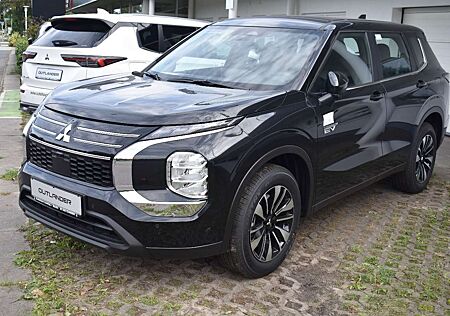 Mitsubishi Outlander 2.4L Polar,Sitzheizung,Standheizung