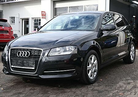 Audi A3 Sportback 2.0 TDI Ambiente*Scheckheft*Klima