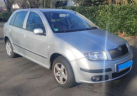 Skoda Fabia Fließheck 1.4 16V Ambiente