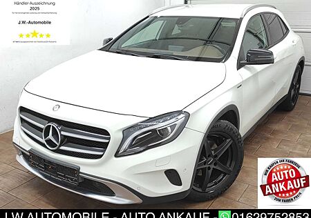 Mercedes-Benz GLA 220 CDI 4Matic ALLRAD AUTOMATIK *TÜV NEU* NAVI LED
