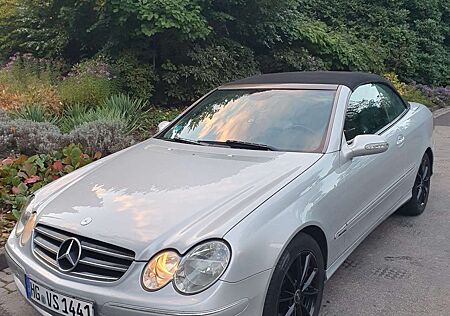 Mercedes-Benz CLK 320 CLK Cabrio 320 CDI 7G-TRONIC Avantgarde DPF