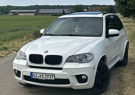 BMW X5 xDrive30d Msport HdUp softclose Pano 7sitz standhe