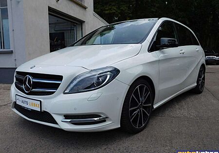 Mercedes-Benz B 180 BE SPORTPAKET,NAVI,XENON,SHZ,PARK-ASS,MFL,CD,NR,SH