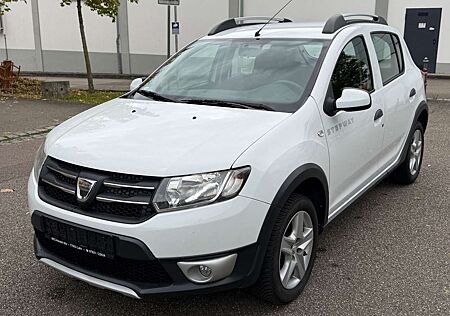 Dacia Sandero II Stepway Prestige TÜV NEU/NAVI/TEMPOM.