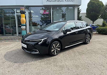 Toyota Corolla Hybrid Teamplayer