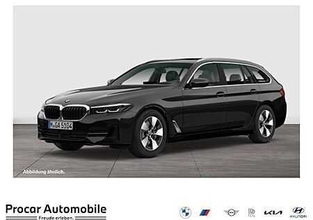 BMW 520 d xDrive A DAB LED WLAN Pano.Dach RFK Shz