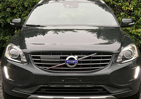 Volvo XC 60 XC60 D4 Geartronic Summum*Facelift*Schiebe*Leder*AHK*