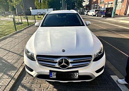 Mercedes-Benz 220 GLC 4D Matic