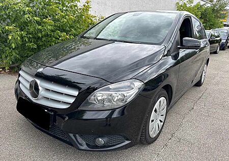Mercedes-Benz B 200 CDI (BlueEFFICIENCY)