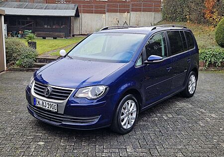 VW Touran Volkswagen Freestyle *7-SITZ*AHK*PDC hinten*Scheckheft*TÜV