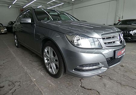 Mercedes-Benz C 180 T BE AVANTGARDE*NAVI*PDC*SITZHEIZUNG*LED