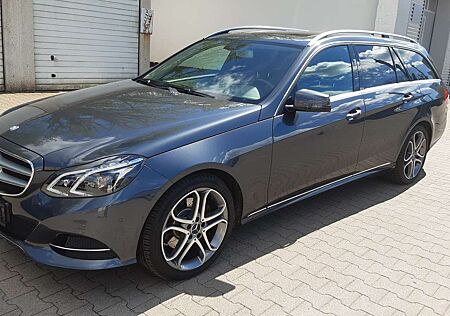 Mercedes-Benz E 200 T BlueTEC 7G-TRONIC Avantgarde