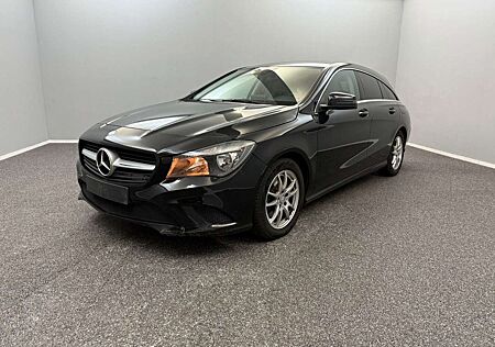 Mercedes-Benz CLA 200 PANO*AHK*MEMO*T-LEDER