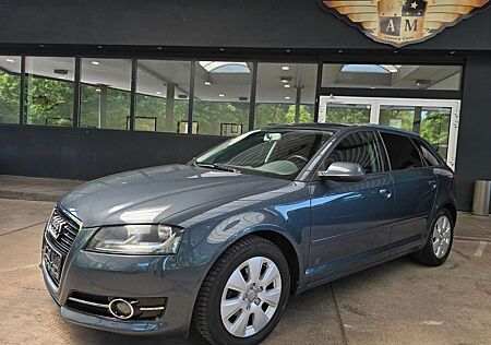 Audi A3 Sportback 1.6 Attraction SZH/KLIMA/PDC