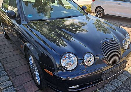 Jaguar S-Type S-Type 4.2 V8 Executive