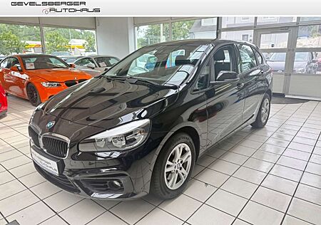 BMW 218 Active Tourer i Scheckheft AHK-abnehmbar Mehrzonen