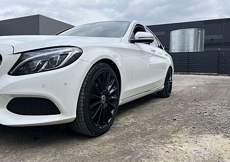 Mercedes-Benz C 220 d 4Matic 9G-TRONIC Avantgarde
