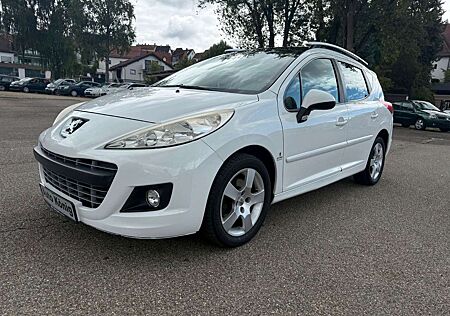 Peugeot 207 SW Premium*ORG.90TSKM*PANO*SHZ*TEILLEDER*