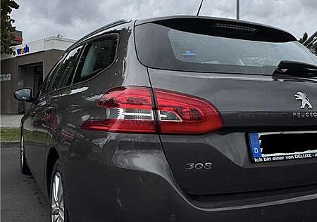 Peugeot 308 SW e-HDi FAP 115 Stop&Start EGS6 Allure