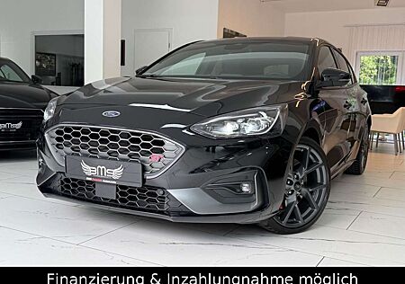 Ford Focus Lim. ST Garantie bis 06.2026