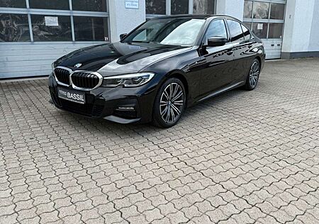 BMW 320 i M Sport Paket