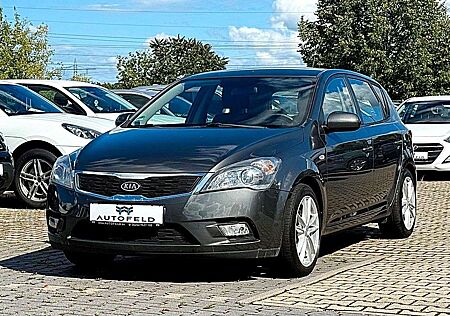 Kia Cee'd Ceed / Ceed 1.6/SHEFT/NAVI/8FACH/SHZ/KLIMA/RCAM/